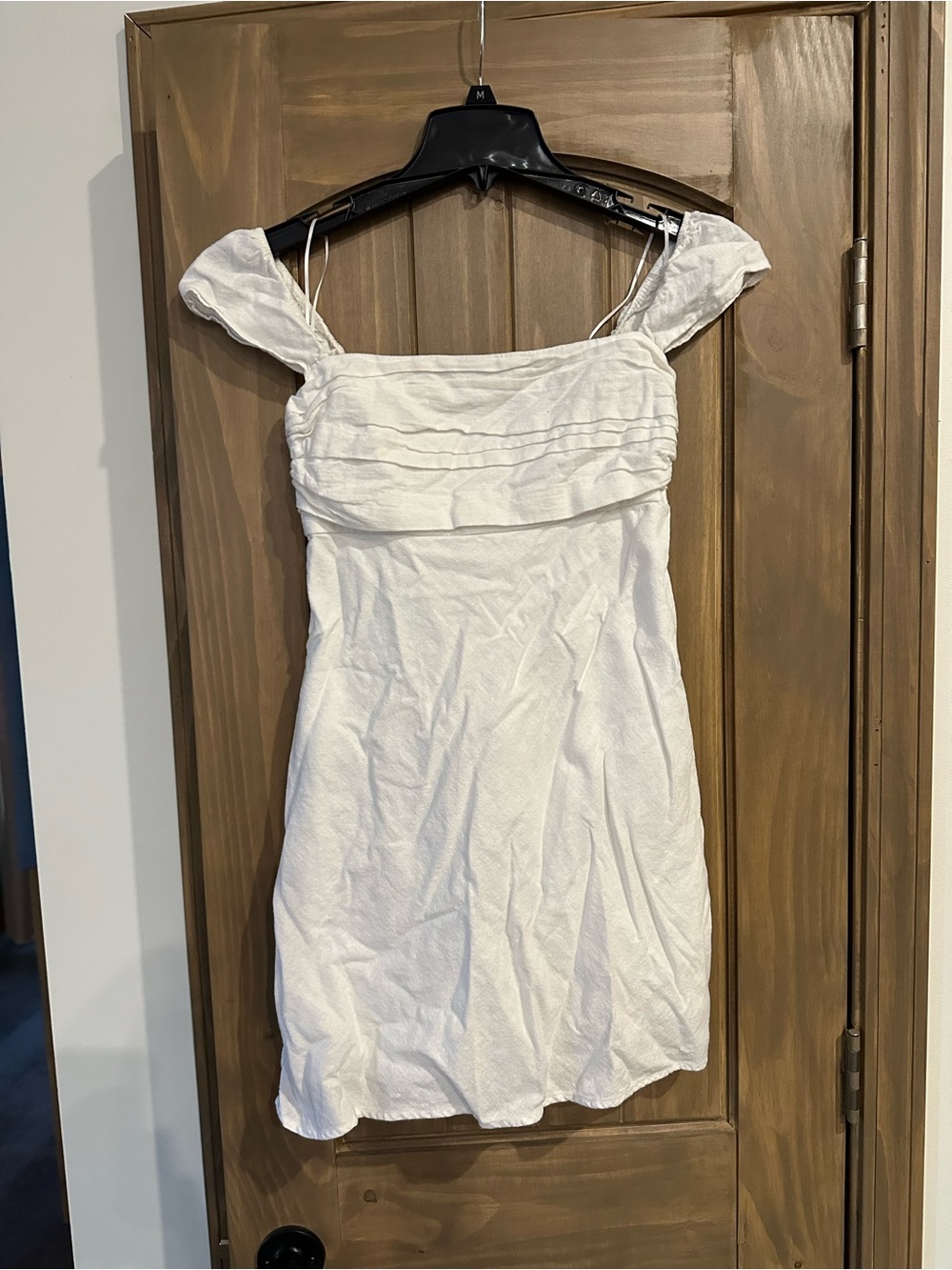 Abercrombie & Fitch White Off-Shoulder Mini Dress